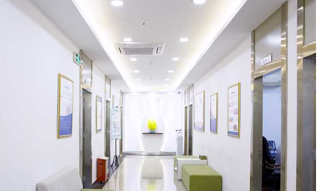 三、深圳鹏程植发好不好？从真实实例看疗效