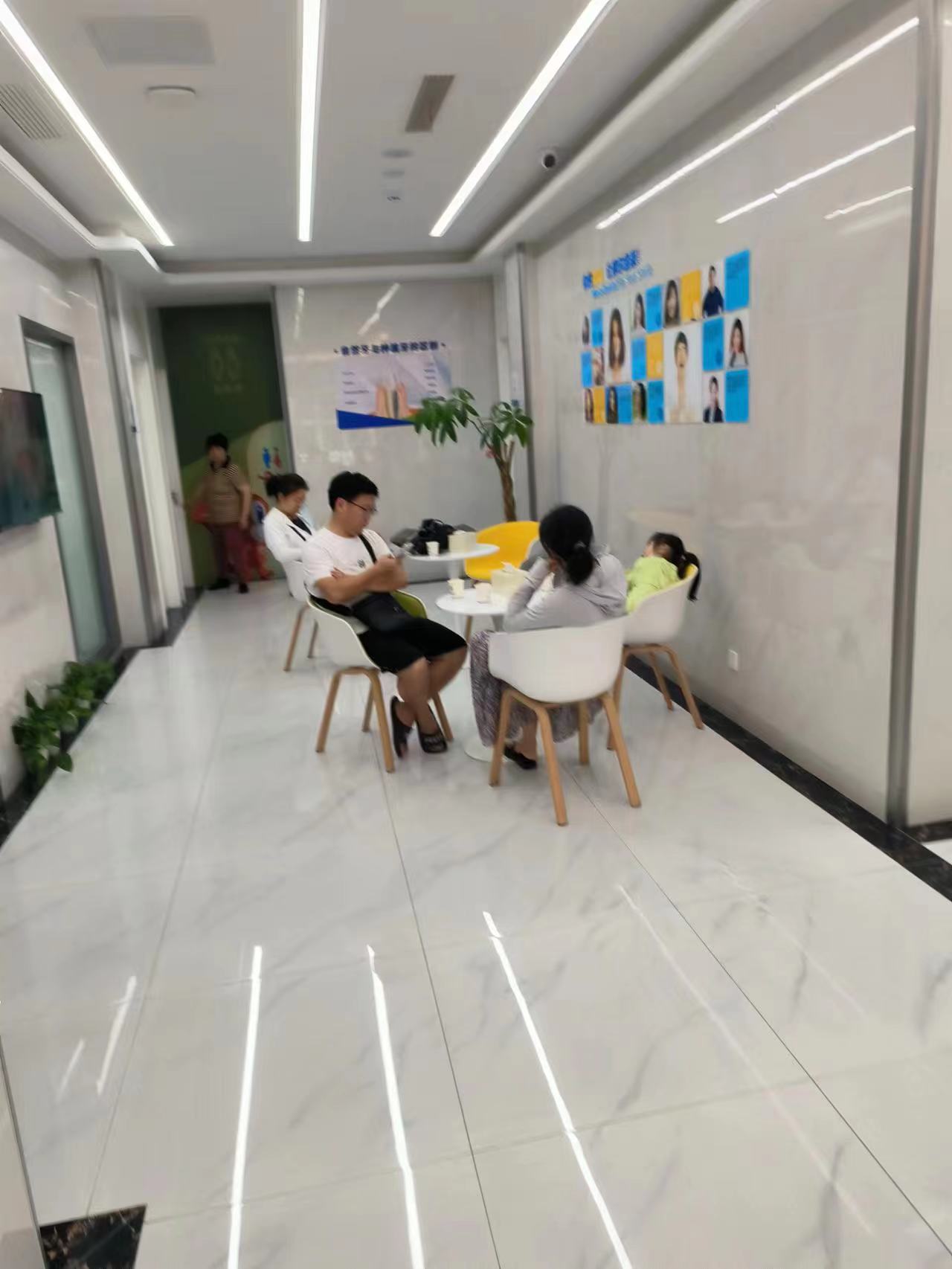 二、医生团队与技术设备专门度分析