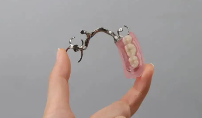 七、哈尔滨全口吸附义齿医院推荐——哈尔滨一颗牙口腔门诊