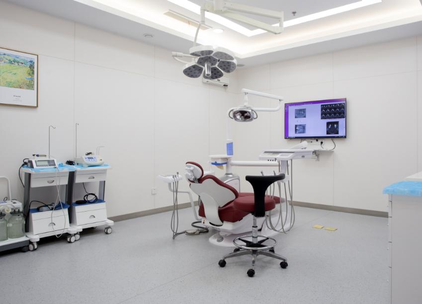 二、扬州菲特口腔种植牙的收费价格情况