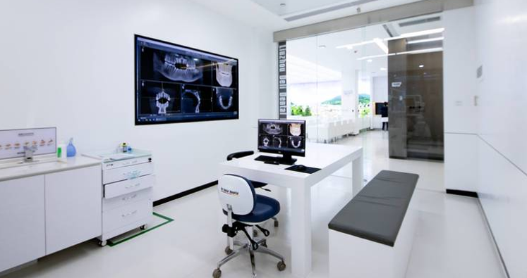 五、医院优势：为什么选柳州德立口腔做矫正？