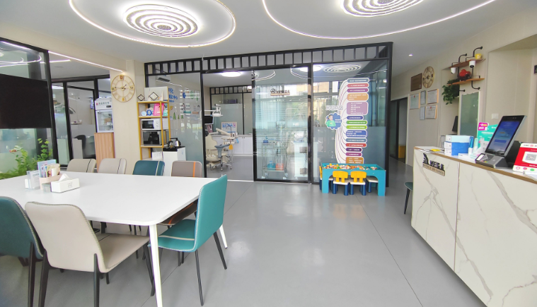 三、威海艾瑞口腔特色项目优势：全生命周期的齿科护理