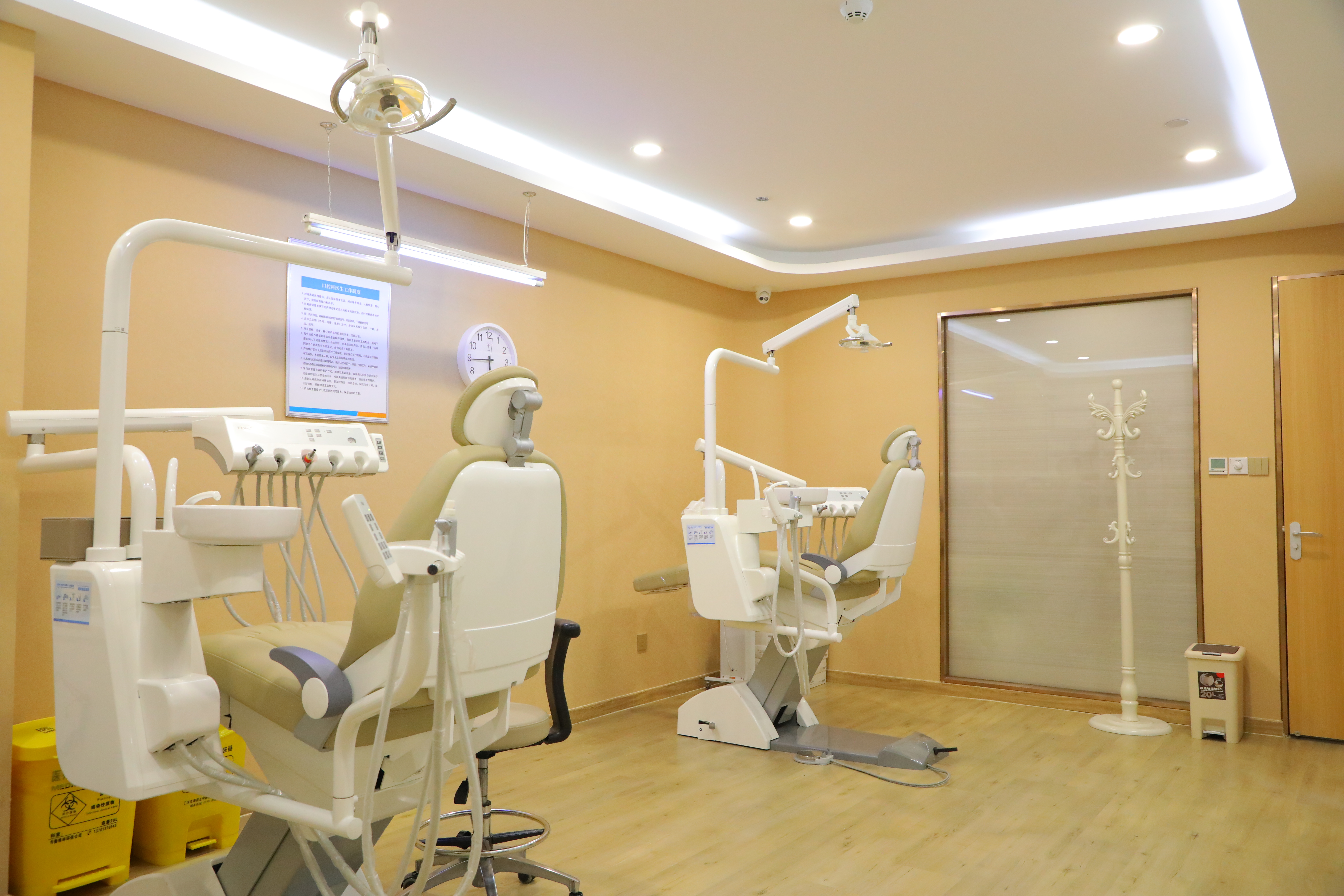 二、老年组：为什么北京中诺第二口腔医院立得用种植技术能圈粉长辈？