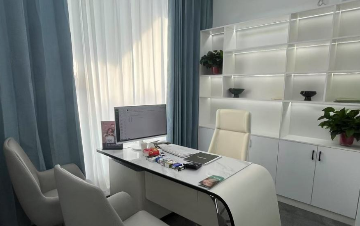 二、兰溪莱蒽口腔不同材料与技术如何影响价格？www.59w.net