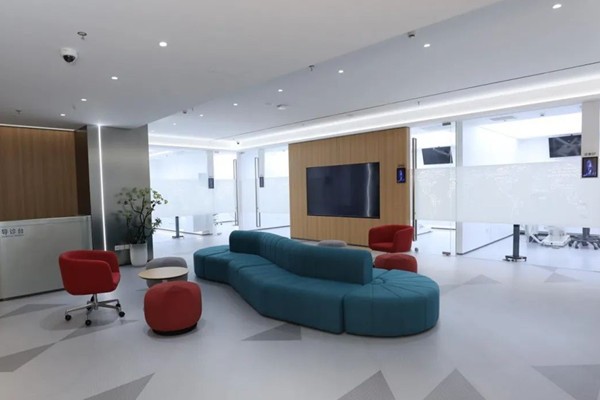 四、上海众植口腔种牙医生团队:谁给你种牙?www.59w.net