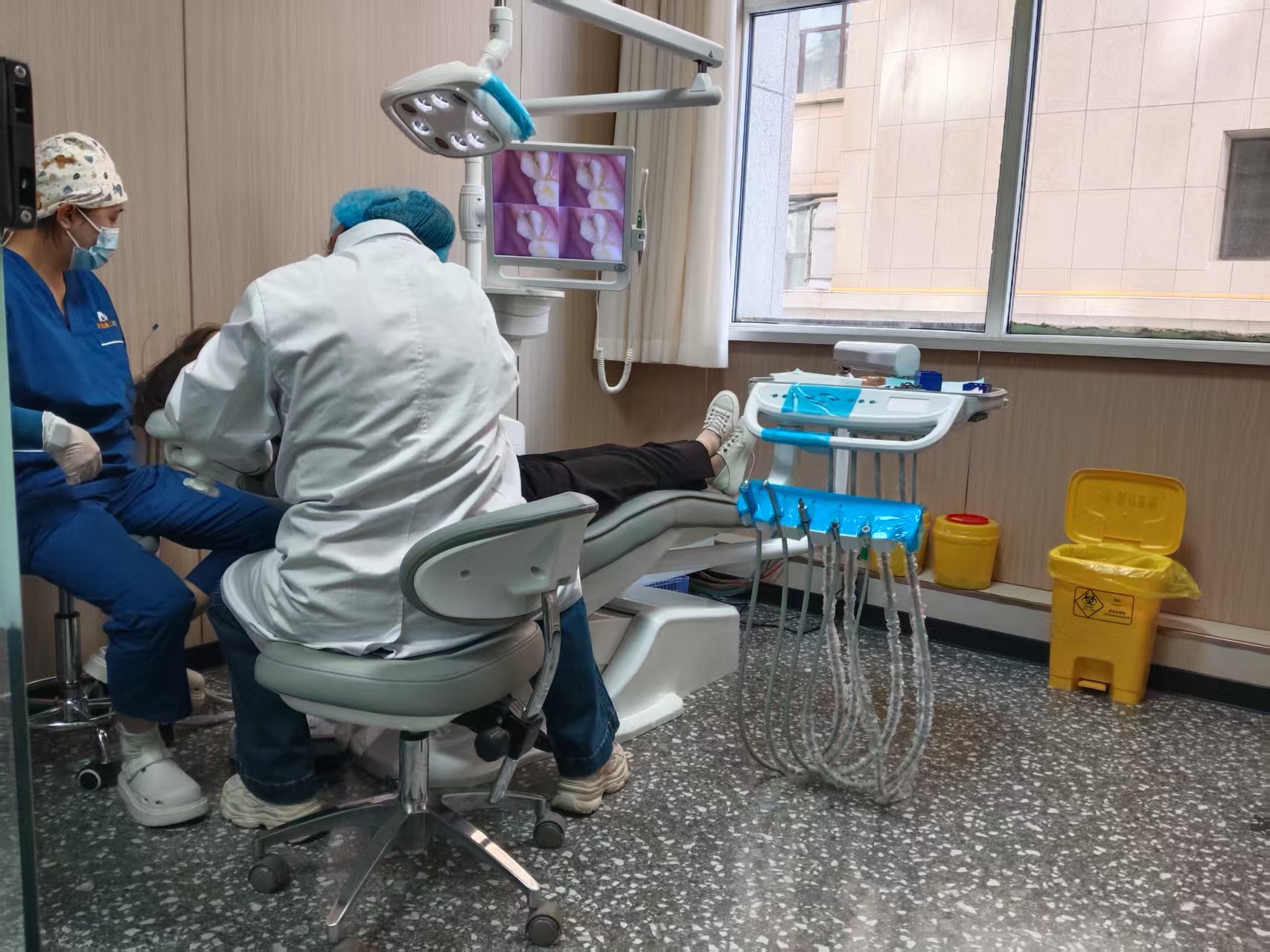 找到了！海东民和安齿康口腔地址在这里，川口镇公园路8号看牙超方便