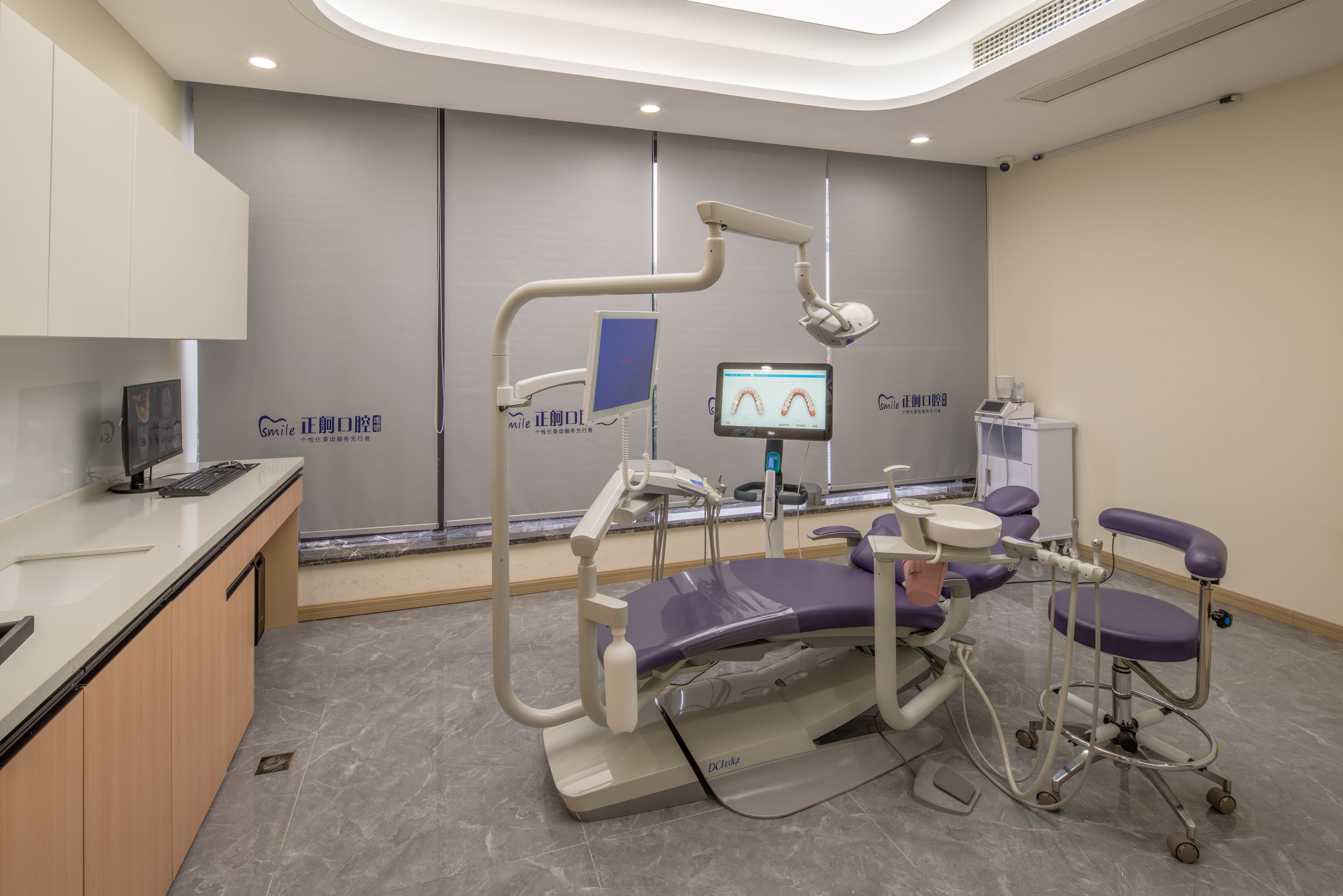 三、重庆南岸吴正舸口腔诊所硬件与环境www.59w.net