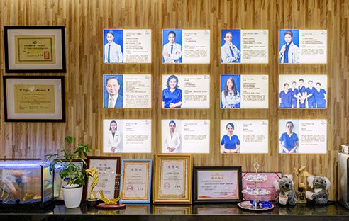 上海曙康口腔种植牙好吗？医生团队资深，如李小军院长14年经验能做All-on-4全口种植，当天种牙当天吃饭