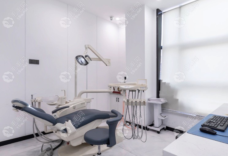 淄博齐贝口腔诊室2