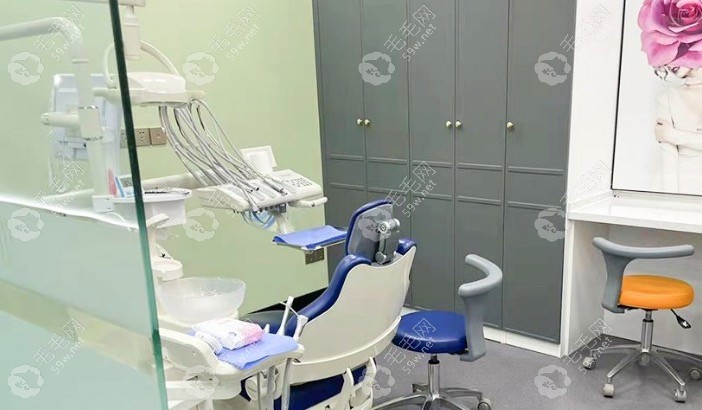 烟台爱博蓝刺猬口腔诊室3