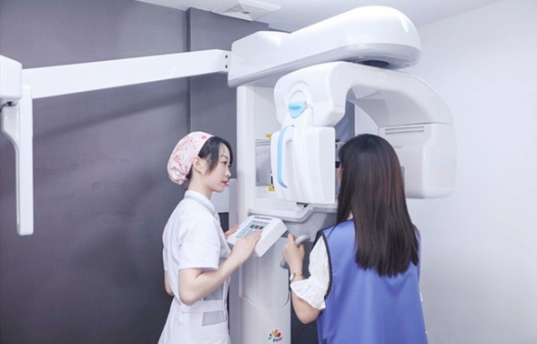 五、上海永博口腔门诊部的交通和预约流程方便吗